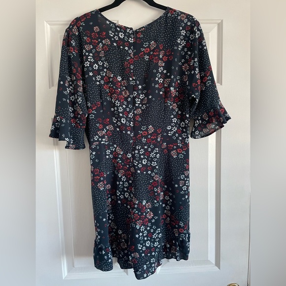 Miss Shop Playsuit - Picture 3 of 3